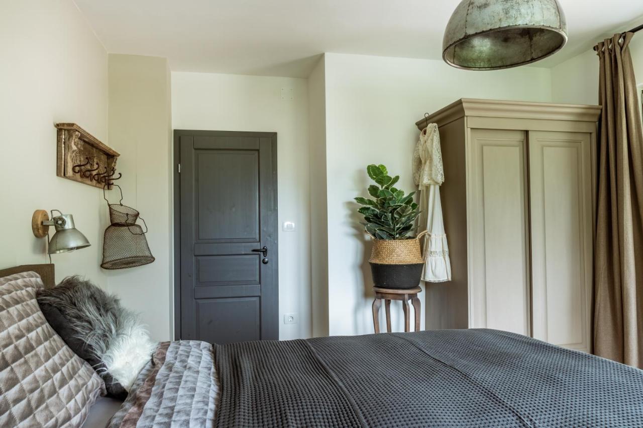 Apartamento Hisa Lojz Zaga Exterior foto